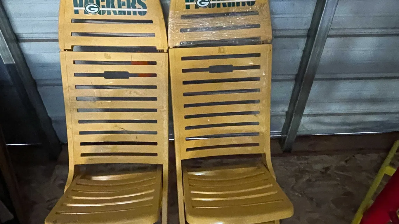 (2) Packers Plastic Lounge Chairs