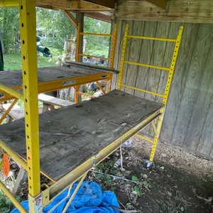 Werner 6" Steel Rolling Scaffolding