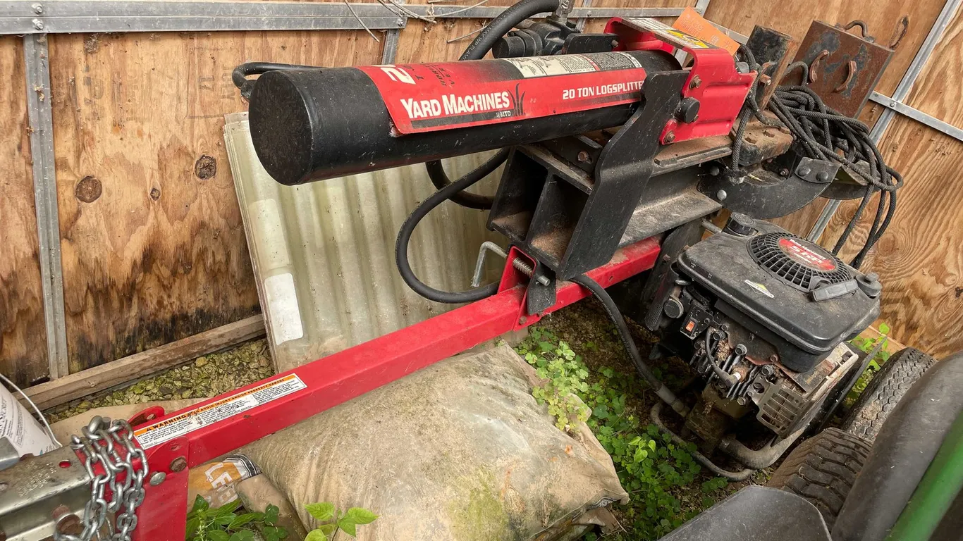 Yard Machine 20 Ton Vertical Log Splitter