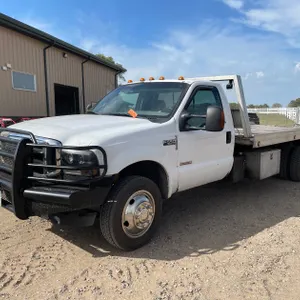 2003 Ford F550 Super Duty Rollback Truck (Has MN Title)