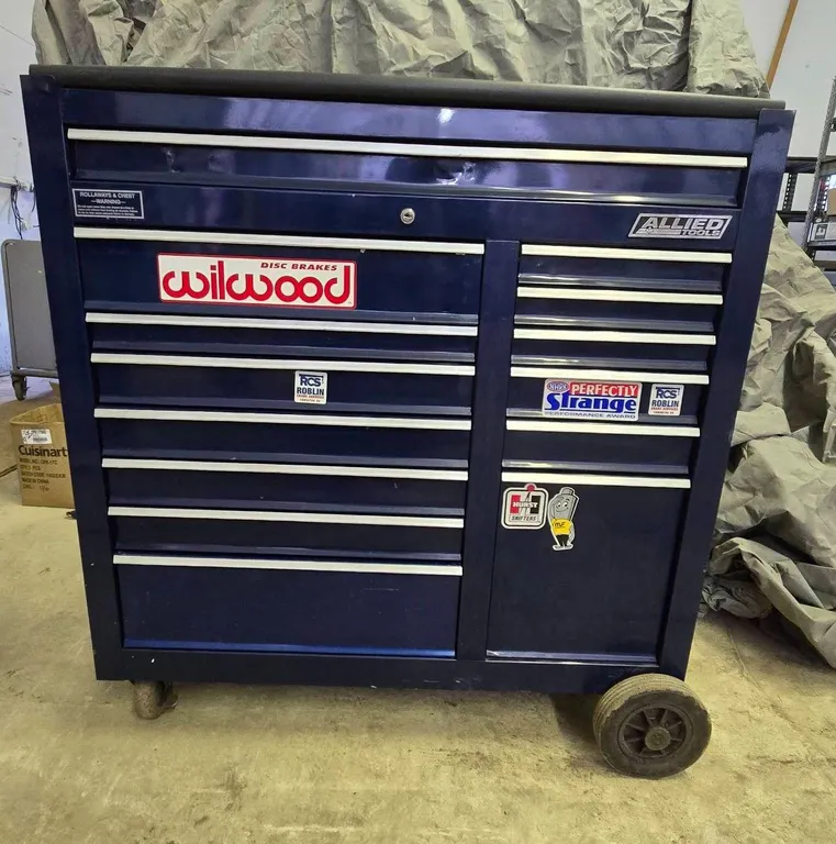 Allied Rolling Tool Chest with Multiple Drawers and Casters