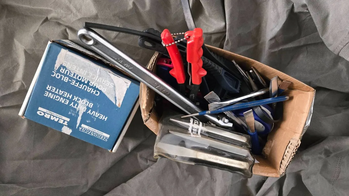 Hand Tools and Temro Heavy Duty Engine Block Heater