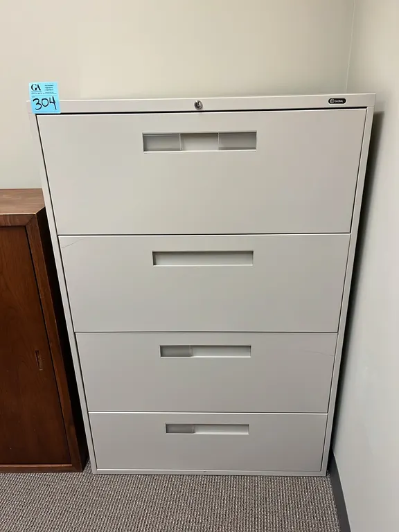 Global horizontal 4-drawer metal filing cabinet 36”x18”x54”, no key
