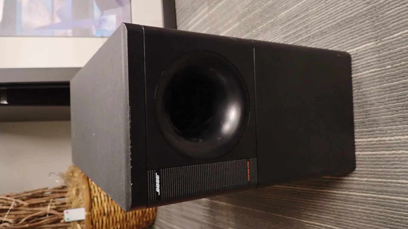 Bose Acoustimass 5 Series II Direct/Reflecting Speaker System.