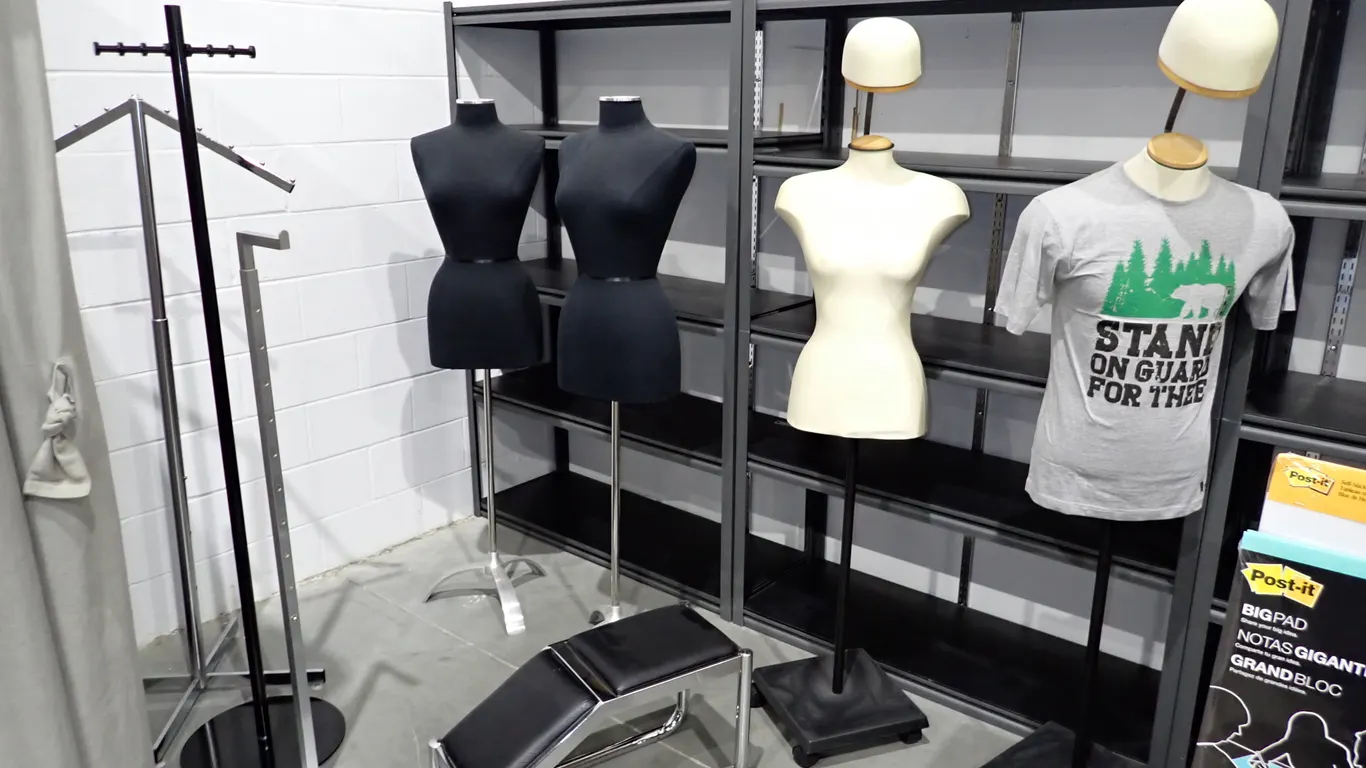 Lot of (4) Mannequins, (3) Clothing Racks and Shoe Store Bench.