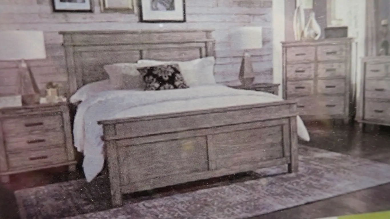A-America Glacier Point Transitional Rustic Gray Iron Queen Panel Bedframe-NEW IN BOX.