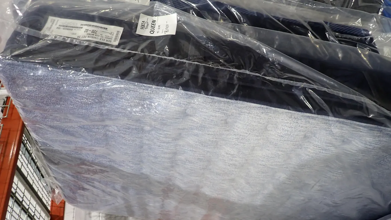 Serta Pocket Coil Firm Queen Mattress.