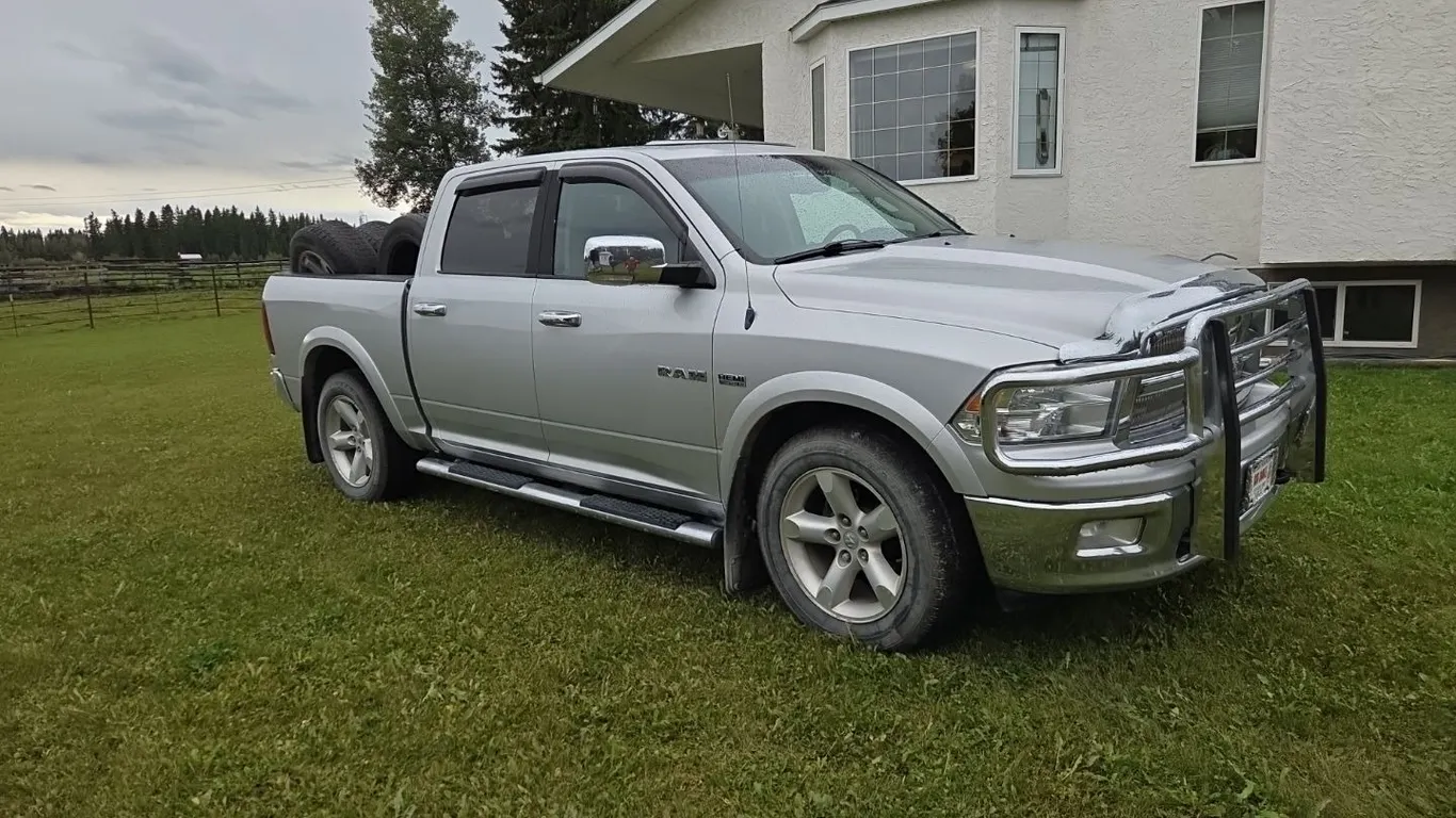 2010 Dodge Ram 1500 4dr Truck. VIN 1D7RV1CT3AS120486