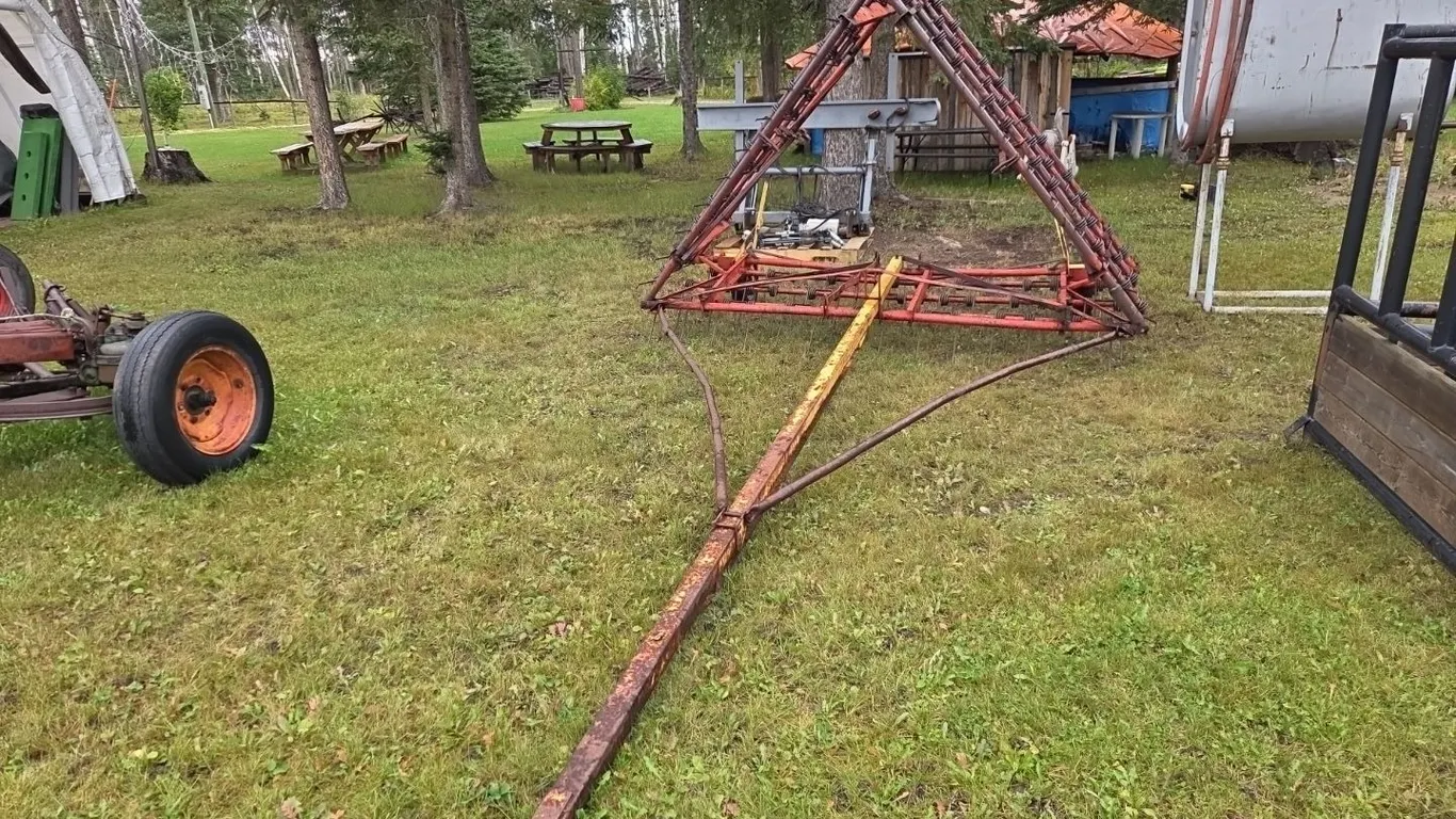 18' Pull Type Folding 3 Bar Harrows