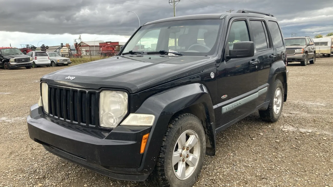 2010 Jeep Liberty Sport VIN: 1J4PN2GK2AW121057