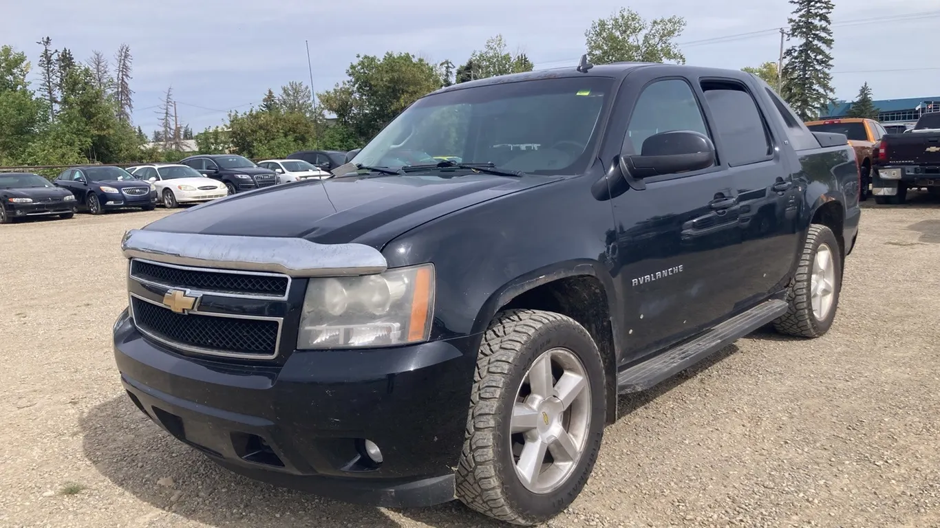 2011 Chevrolet Avalanche Black Truck VIN: 3GNTKFE31BG183718