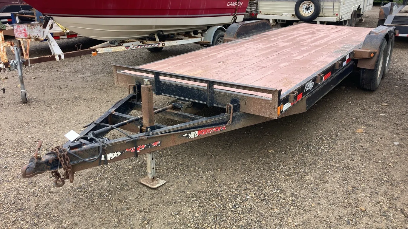 Rainbow 20' Tilt Deck Trailer VIN not Visable