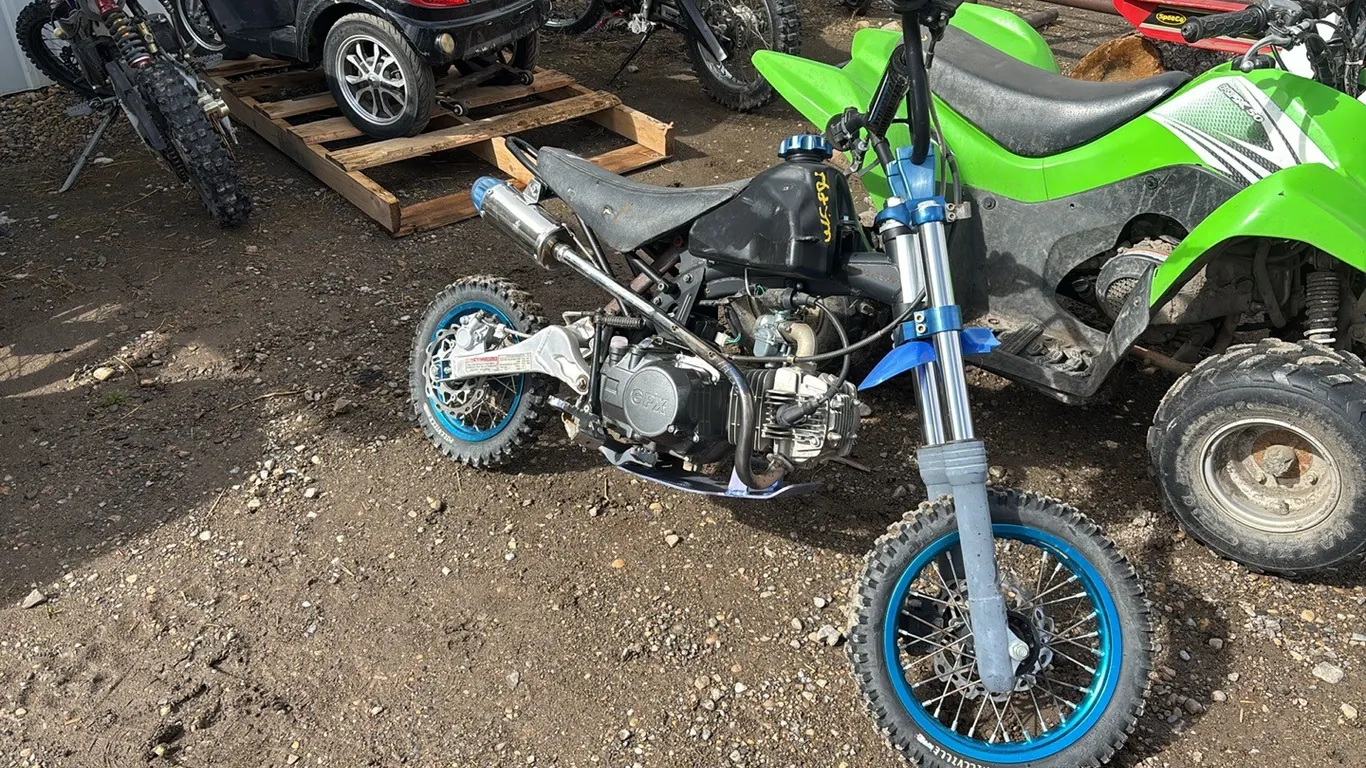 Pitster Pro GTX Dirt Bike VIN: A28DR380L6U002425