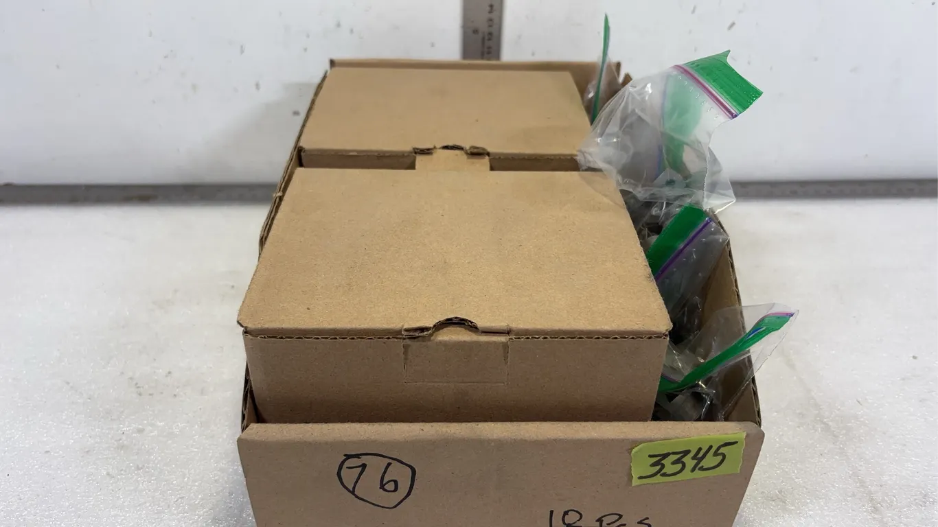 Box of 3/4" EMT Couplings, approx. 200 pce *Unreserved*