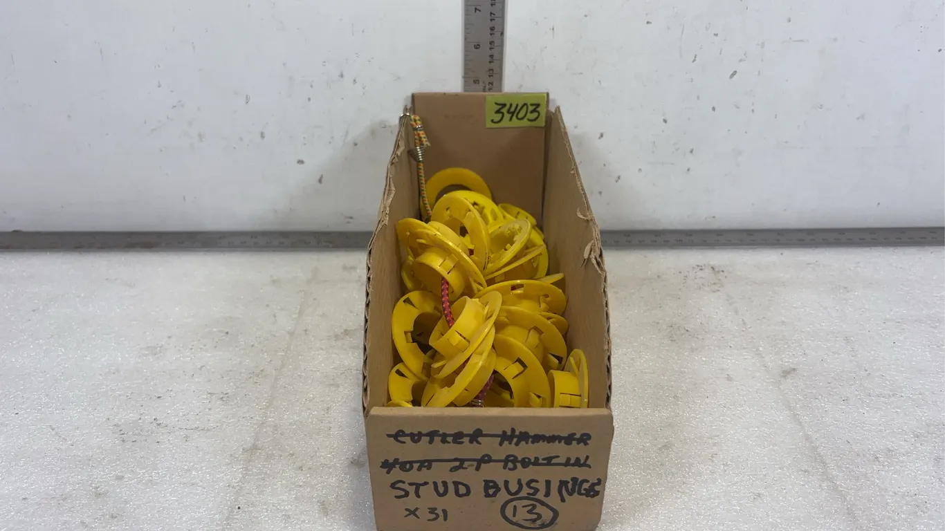 Box of Stud Bushings, approx. 31 pce *Unreserved*