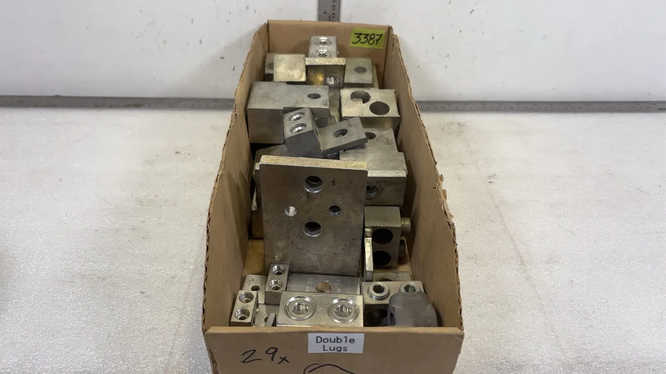 Box of Assorted Large Double Lugs, approx. 29 pce *Unreserved*