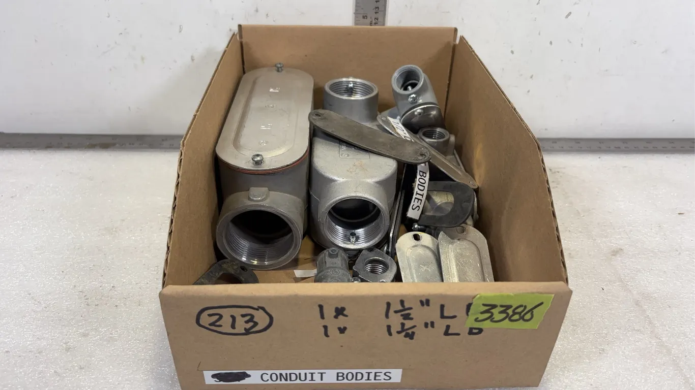 Box of Conduit Bodies *Unreserved*