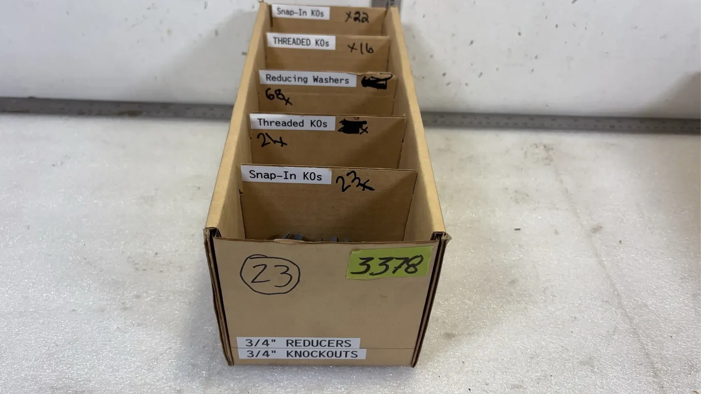 Box of Assorted 3/4" KO Fillers, Bushings and Washers approx. 70 pce *Unreserved*