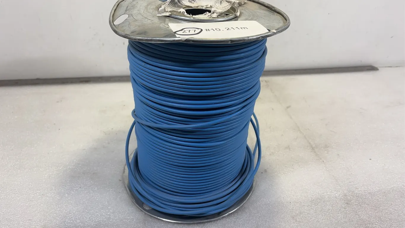 Roll of approx. 211 Metres of 10 Wire *Unreserved*