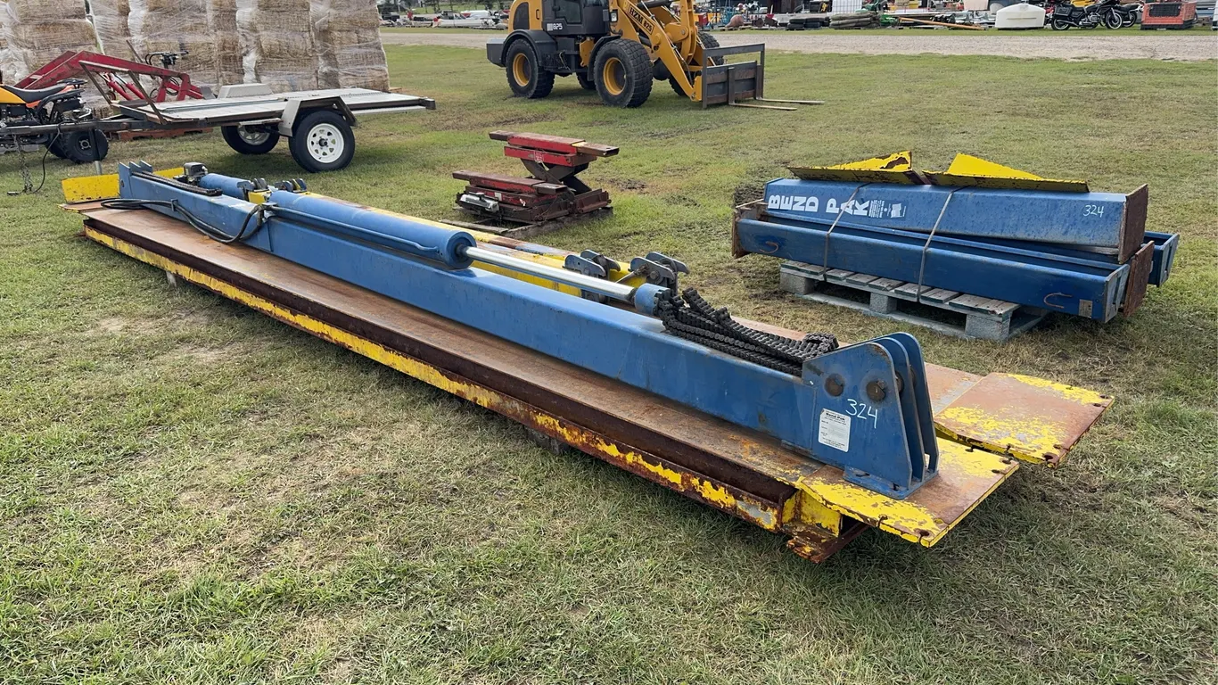 Bend Pak Model: BP-27 4 Post Lift, Approx. 22' x 11'6'' x 6'3'', SN: 8780, 27,000 lb Capacity *Unreserved*