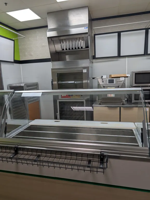 Duke Refrigerated Salad Prep Table wih Breath Guard - Model # SUB-CP-TC60M - 120 Volts; 1 Phase