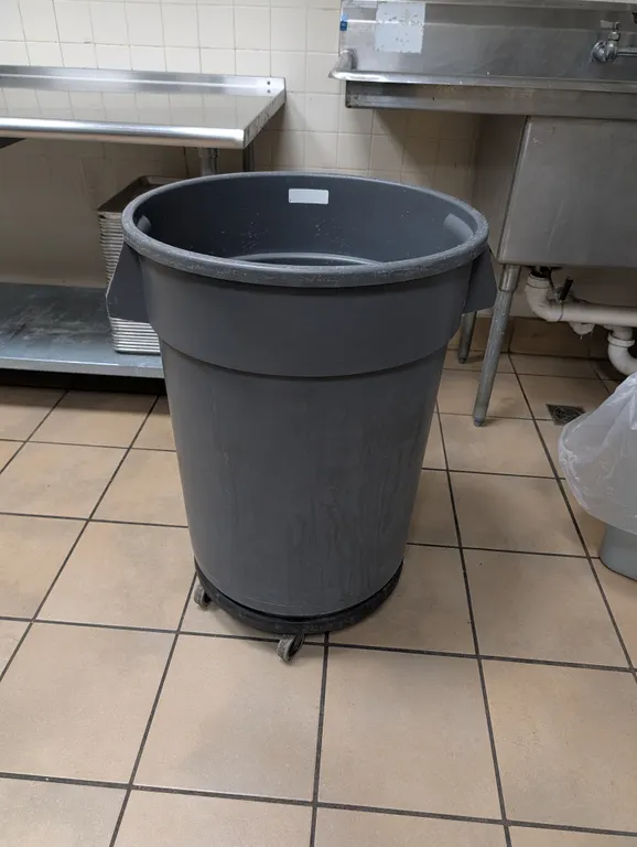 40 Gallon Trash Receptacle with Dolly