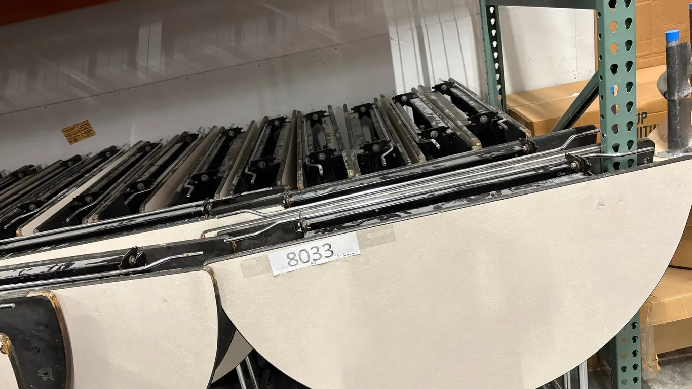 Round Folding Tables with Wheels