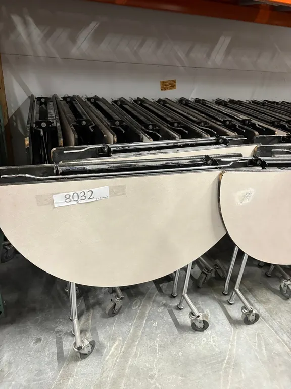 Round Folding Tables with Wheels