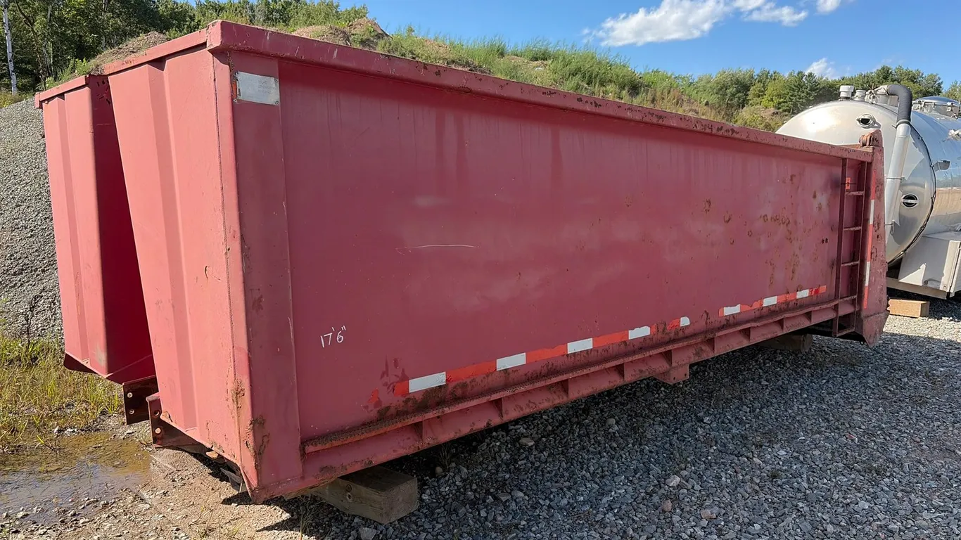 Approx. 17'6" Dump Box Assembly