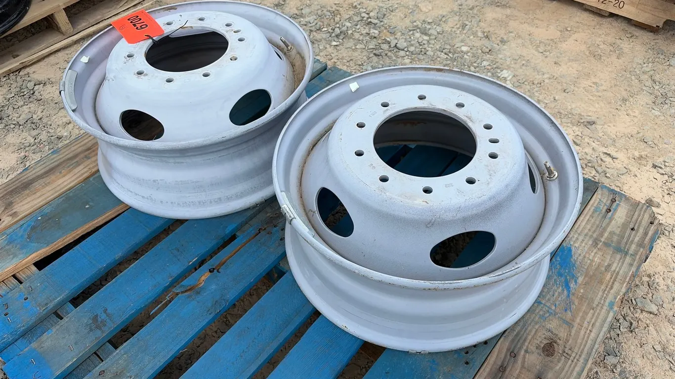 (2) 19.5" Rims