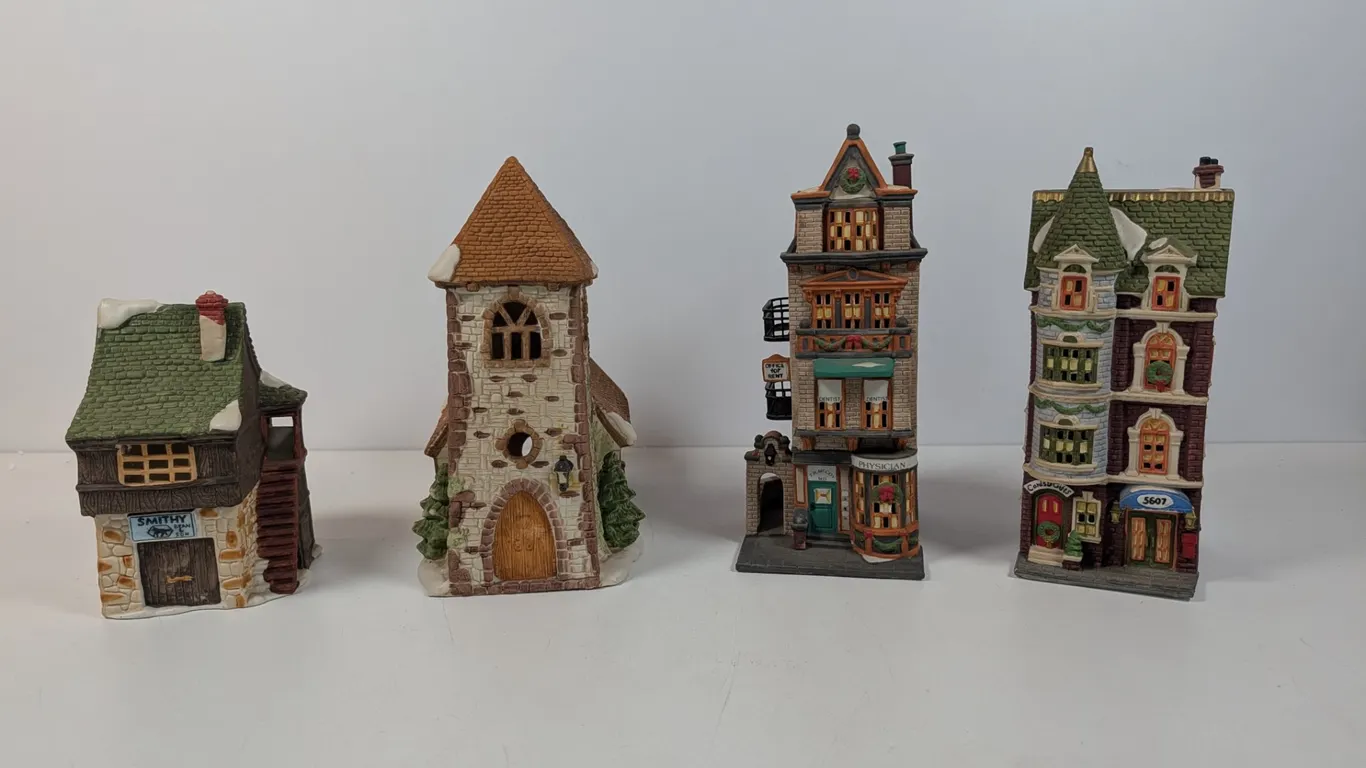 Dept 56 Dickens Village Collection of 4 Figurines