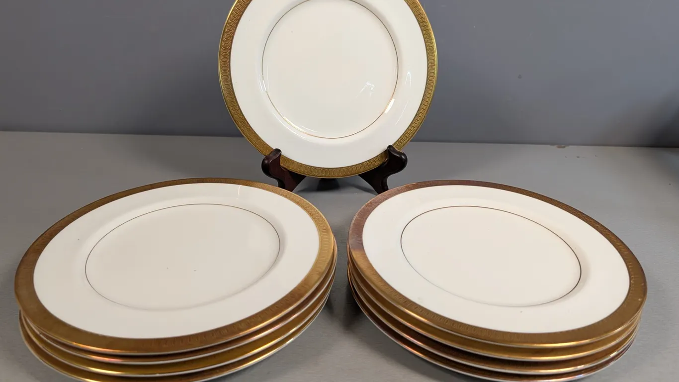 Mikasa Narumi Pembroke Bone China salad Plates (9)