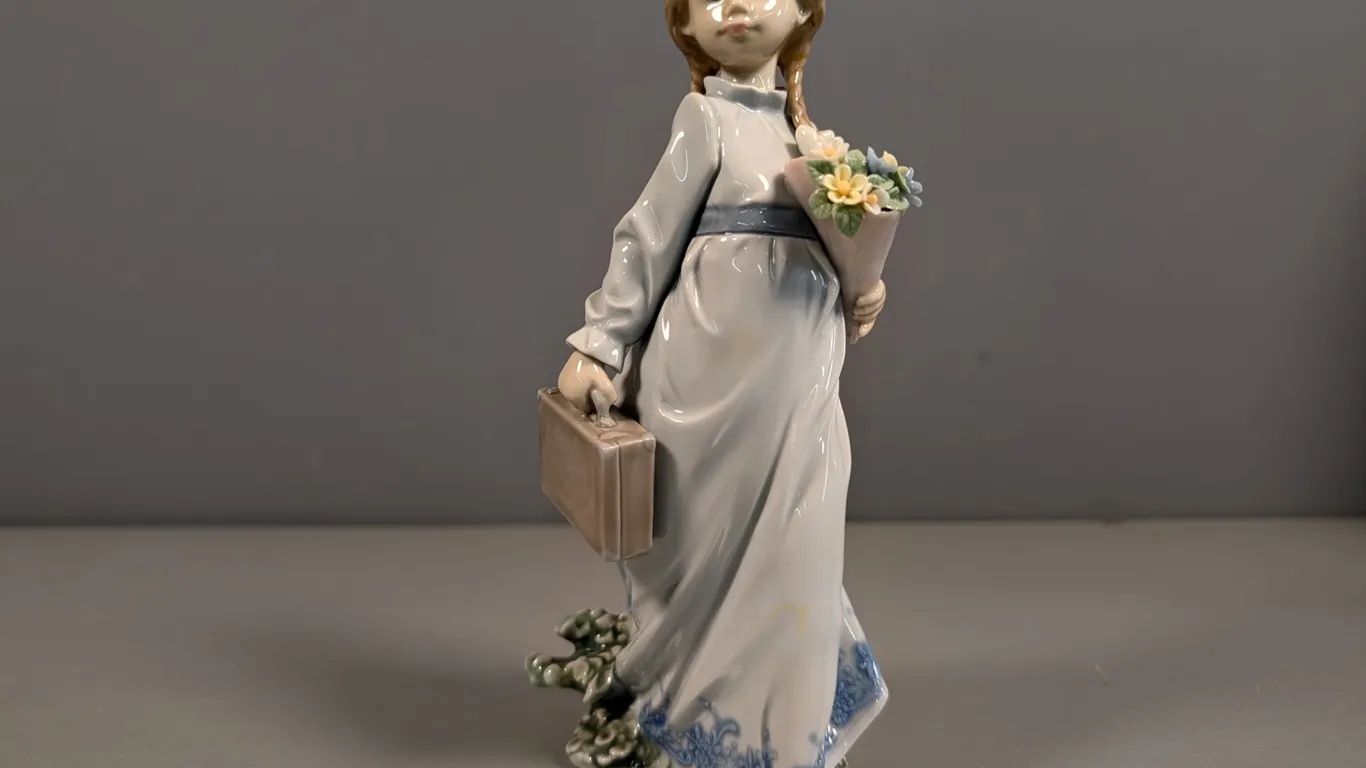 Lladro "Little Traveler" Porcelain Figurine