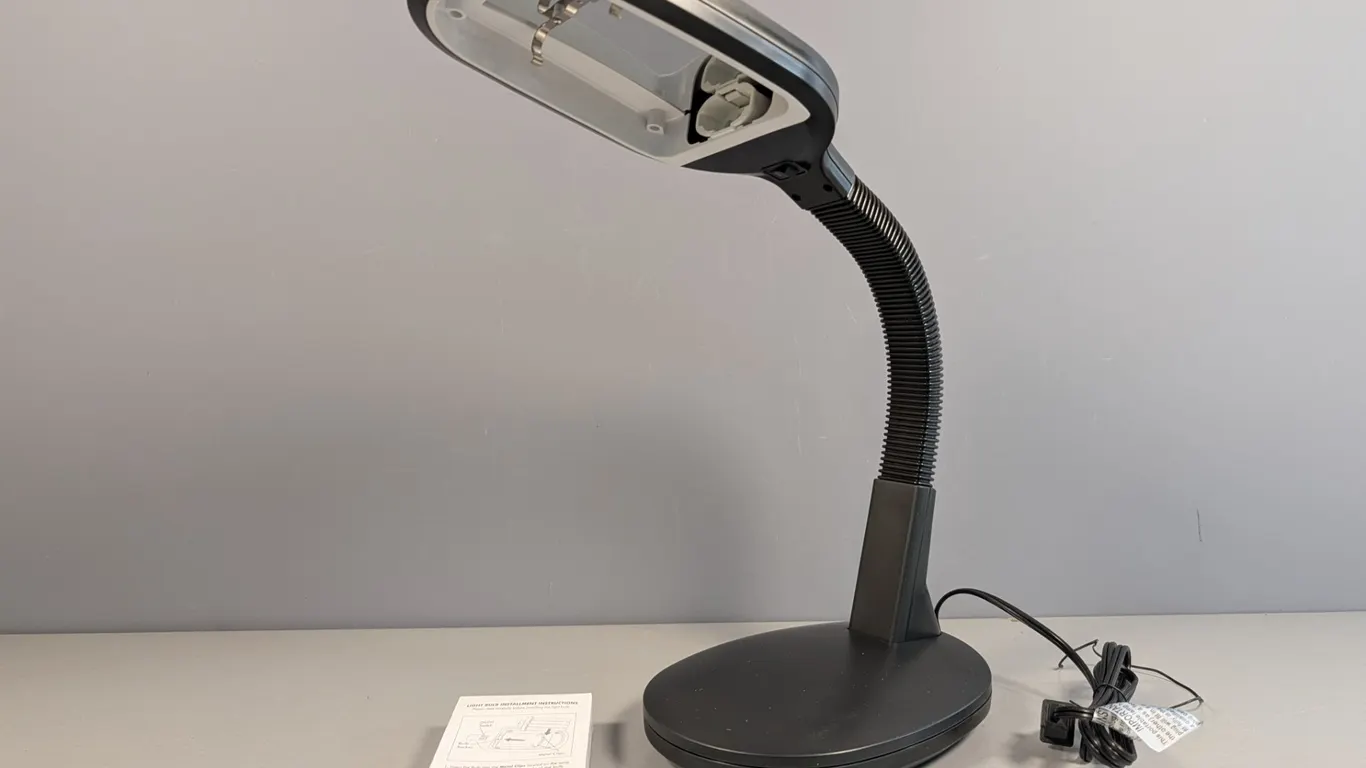 Adjustable Gooseneck Desk Task Lamp