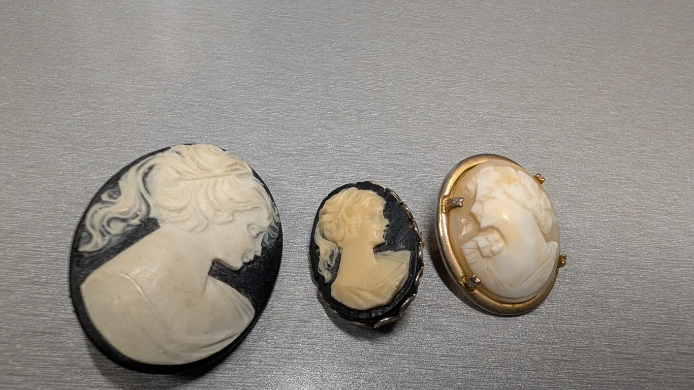 Collection of Three Cameo Brooches/Pendants