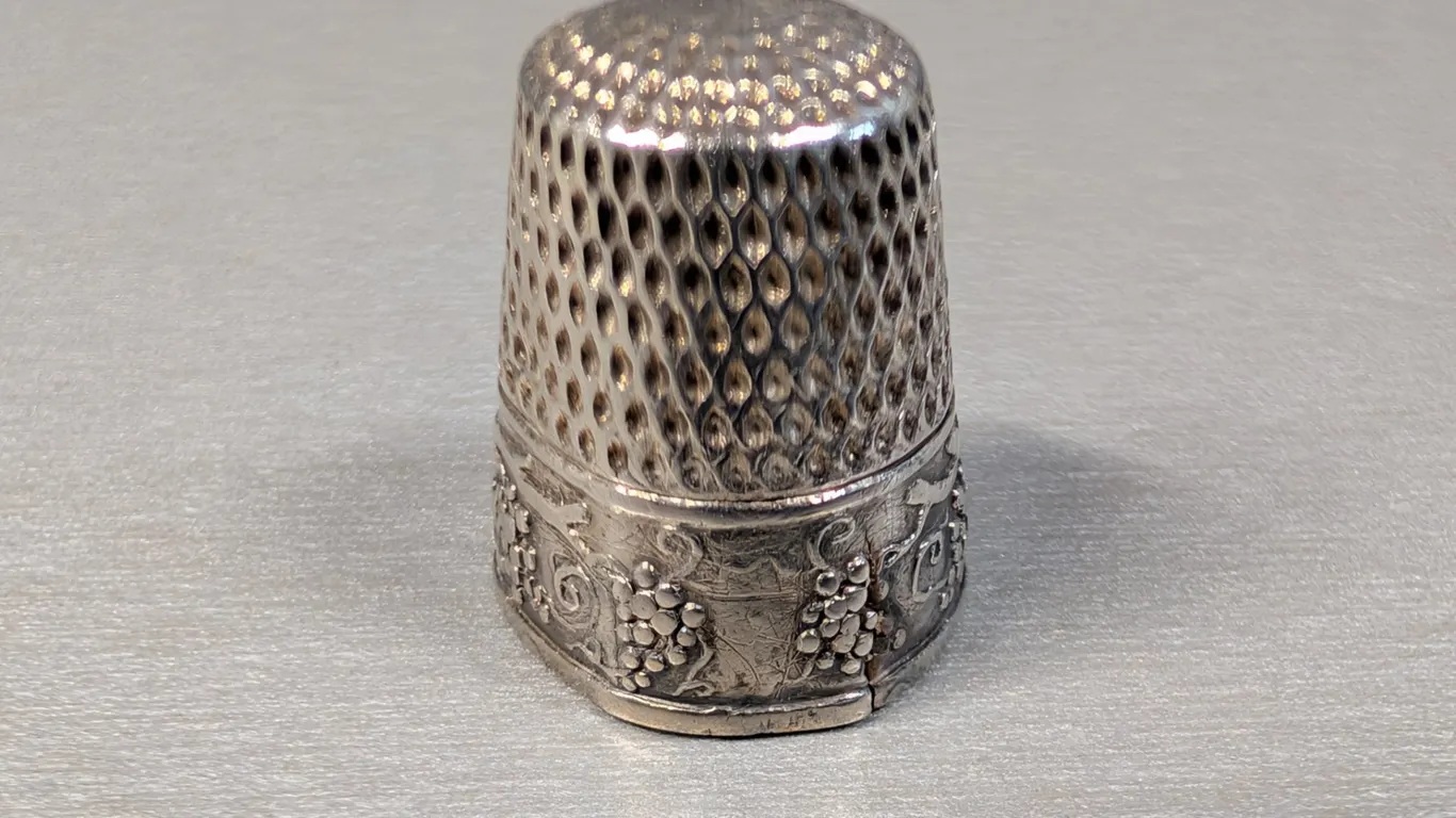 Sterling Silver Grapevine Thimble