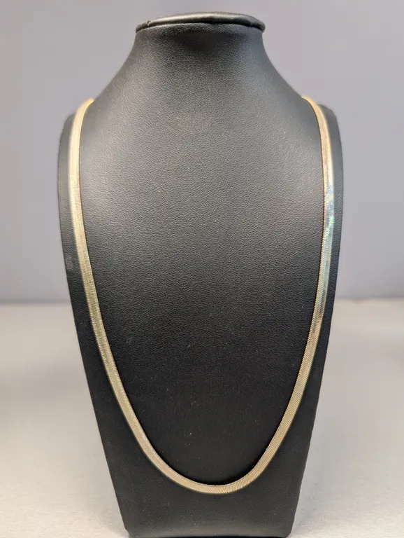 Herringbone Chain Necklace