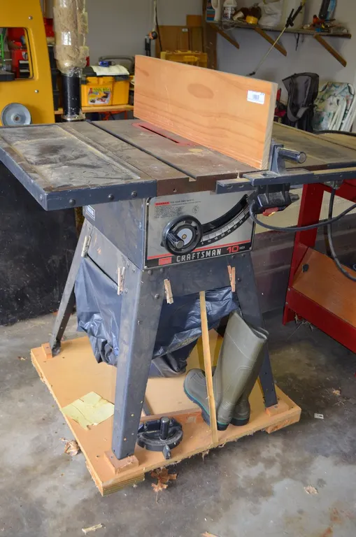 Craftsman 10" Table Saw
