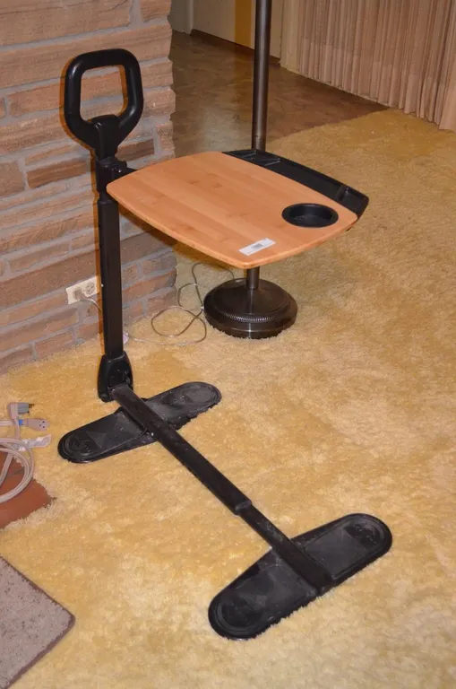 Stander 360\uFFFd Swivel Table for Recliner