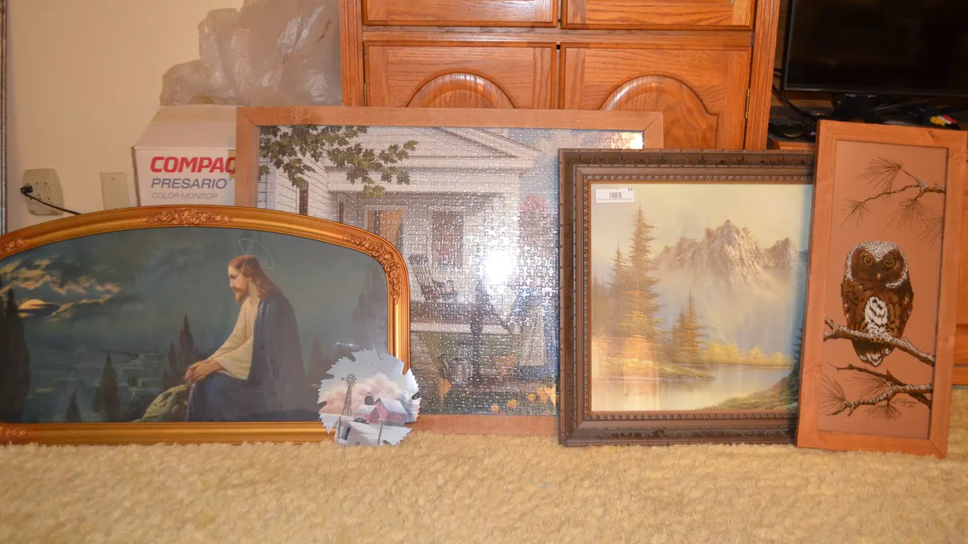 Framed Hanging Picture, Framed Puzzle, Saw Blade Art