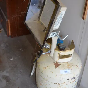 Propane Heater w/ Tank