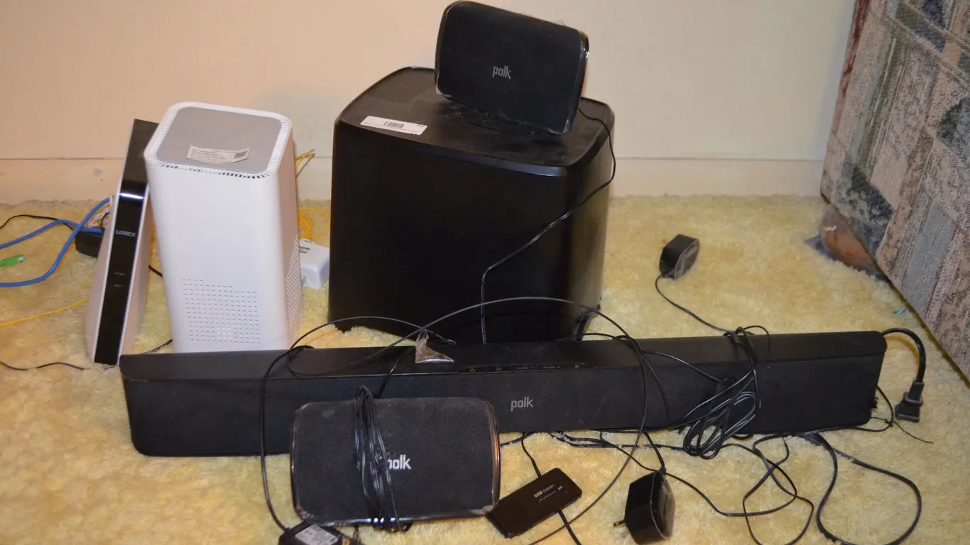 Polk Subwoofer & Speaker