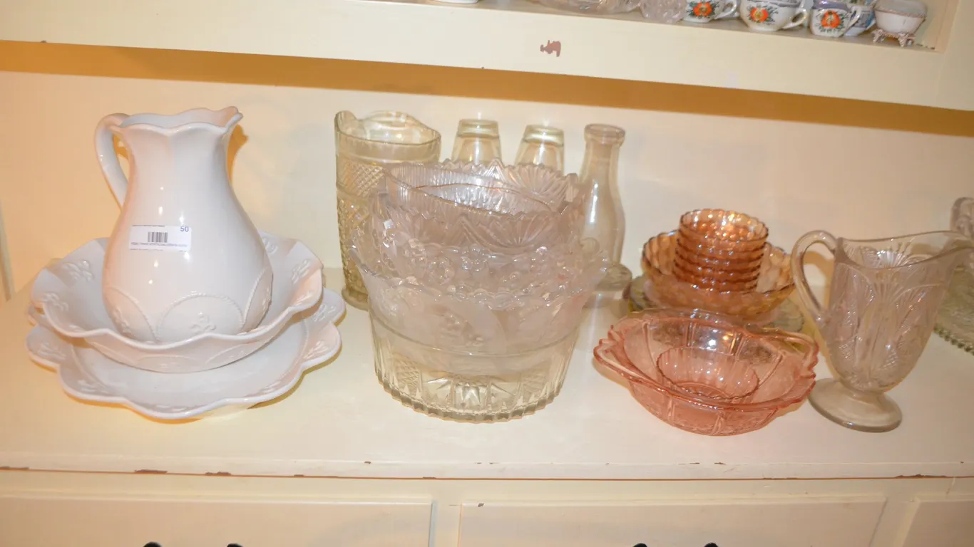 Pitcher & Basin, Glass Bowls