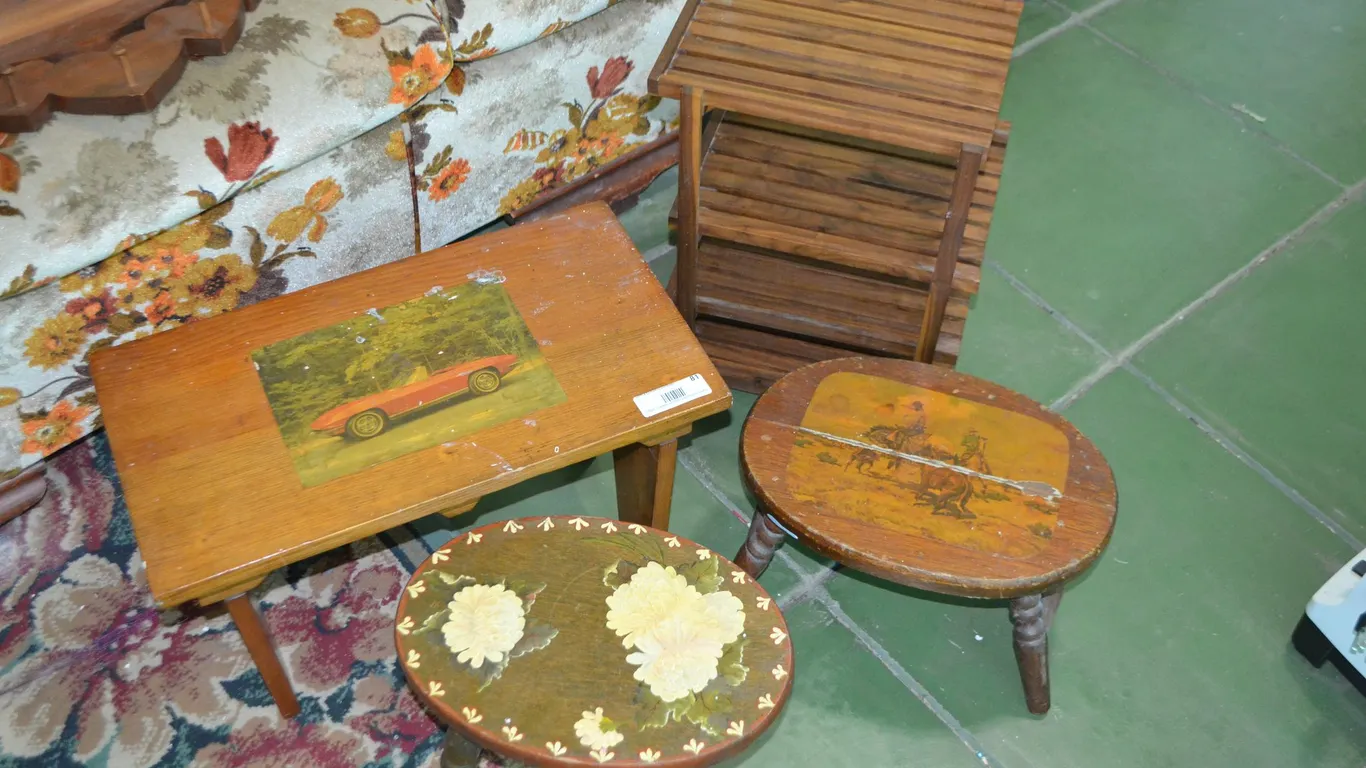 Small Wodden Shelf, 3 Stools w/ Art