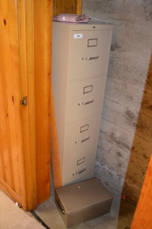 4 Drawer Metal Filing Cabinet, Lock Box