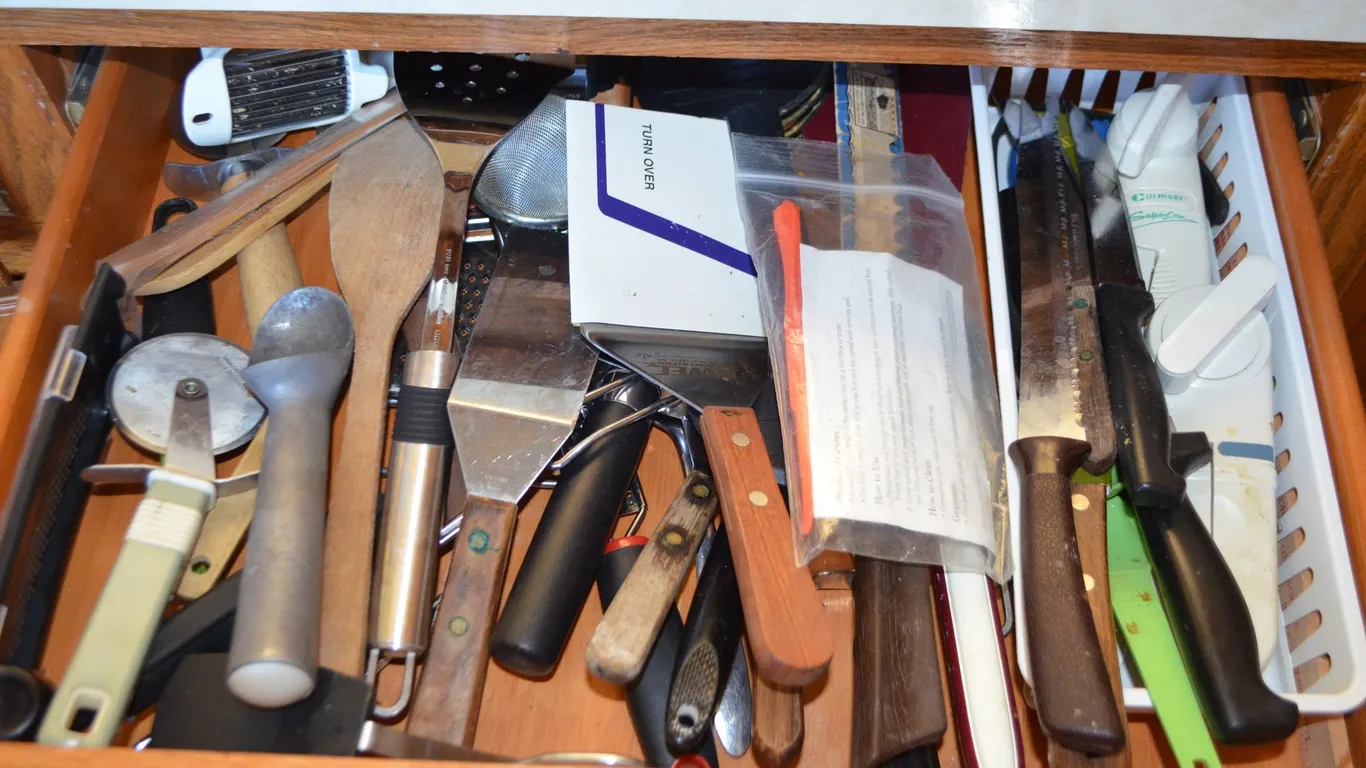 Can Openers, Knives, Spatulas, Cooking Utensils