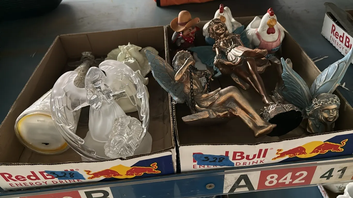 2 BOXES ANGELS-MISCELLANEOUS
