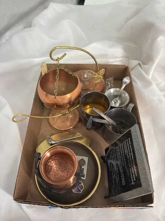 TRINKET BOXES-SILVER CUPS AND SILVERWARE-COPPER AND BRASS ITEMS-GLASS CAT