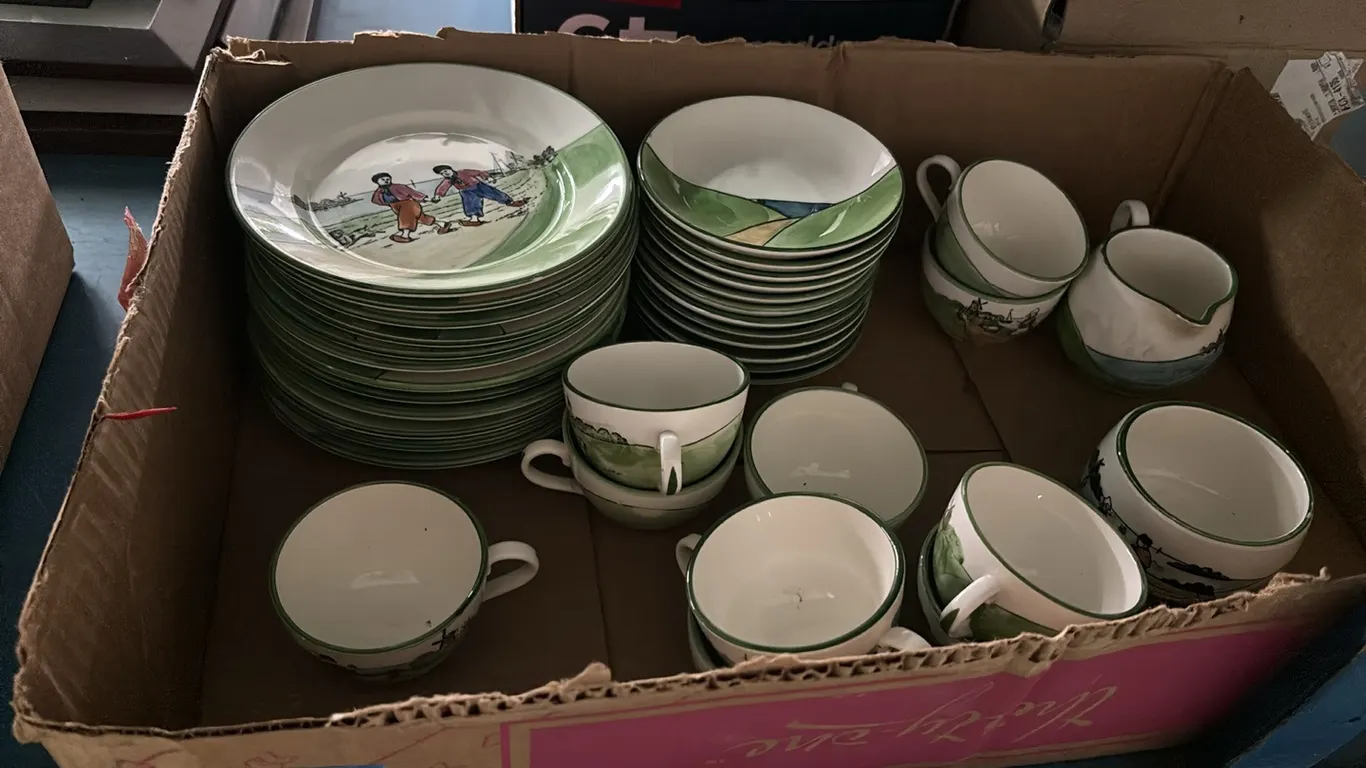 G ZELL S GETMANY DISHES SET