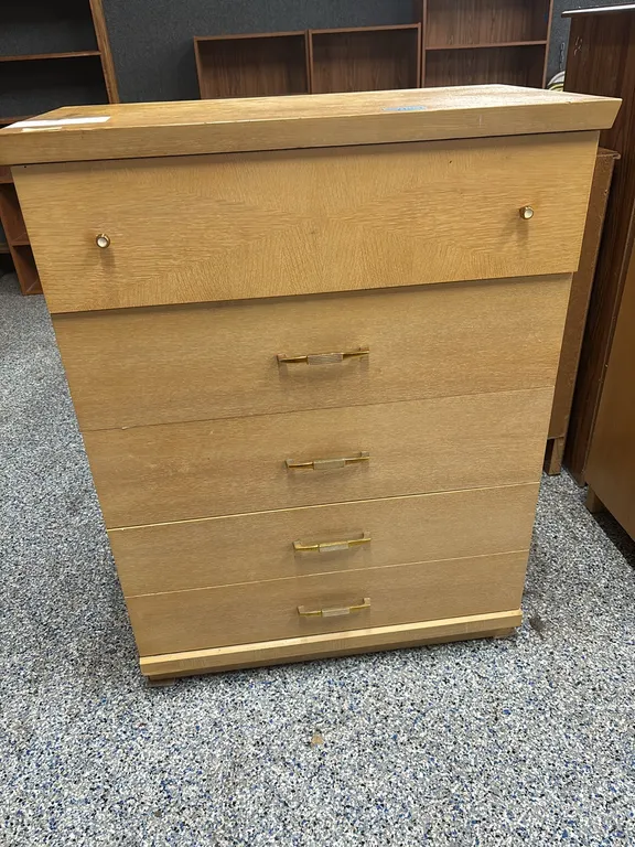VINTAGE DRESSER